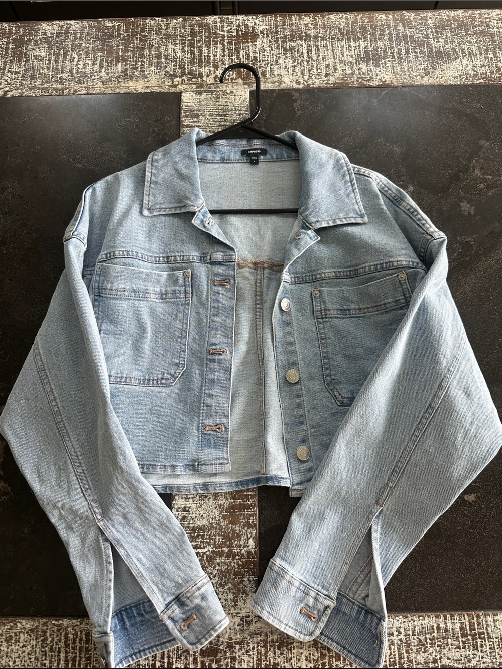 BNWOT EXPRESS CROPPED DENIM JACKET SZ S